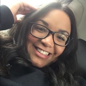 Meet your Posher, Noelle